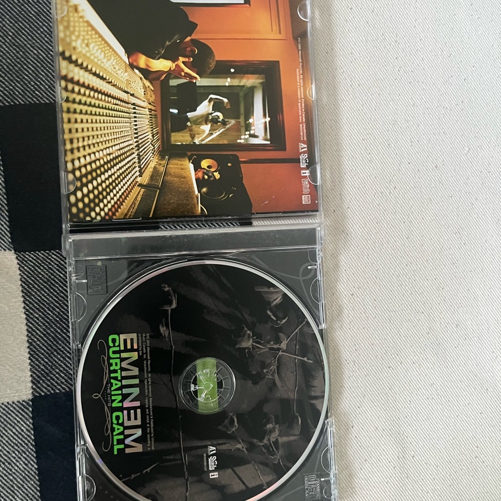 Eminem Curtain Call CD - Picture 2 of 5